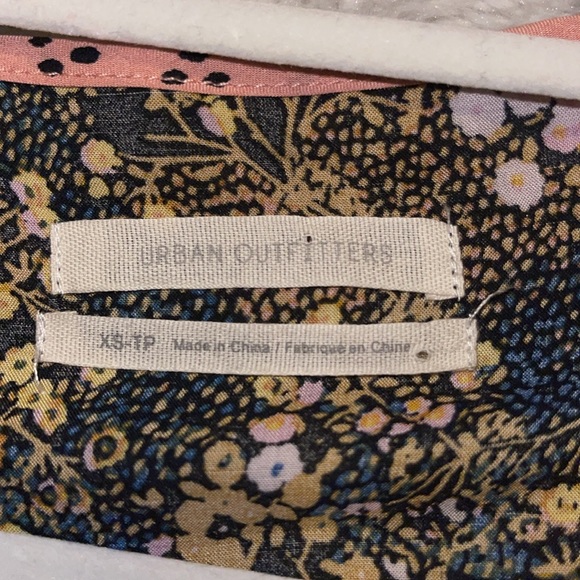 Urban Outfitters Sinclair Floral Puff Sleeve Mini Dress - Picture 11 of 13